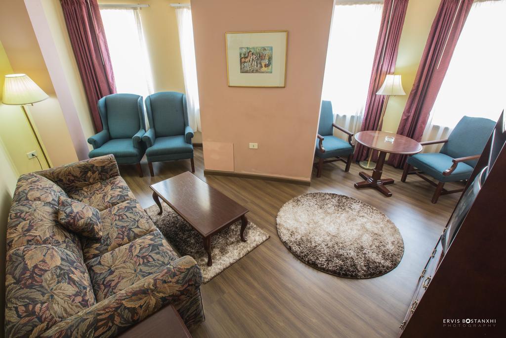 Hotel Regency 코르처 외부 사진